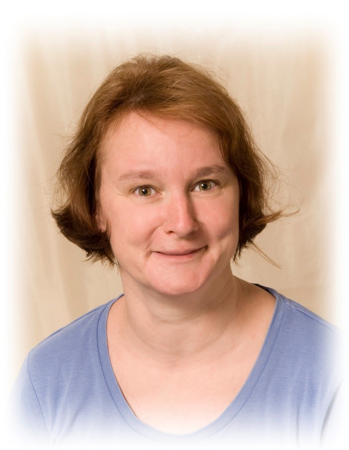 Dr. Csanády Kinga